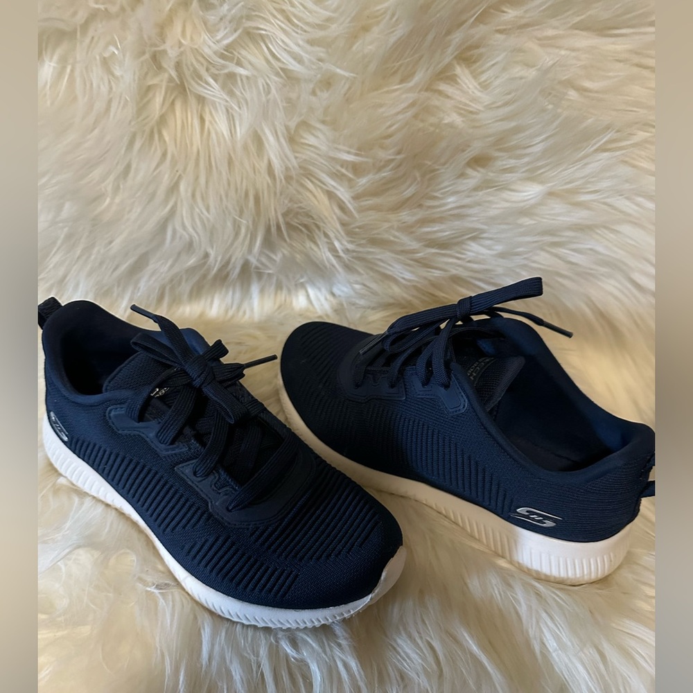 Skechers athletic shoes, women 6.5 navy.